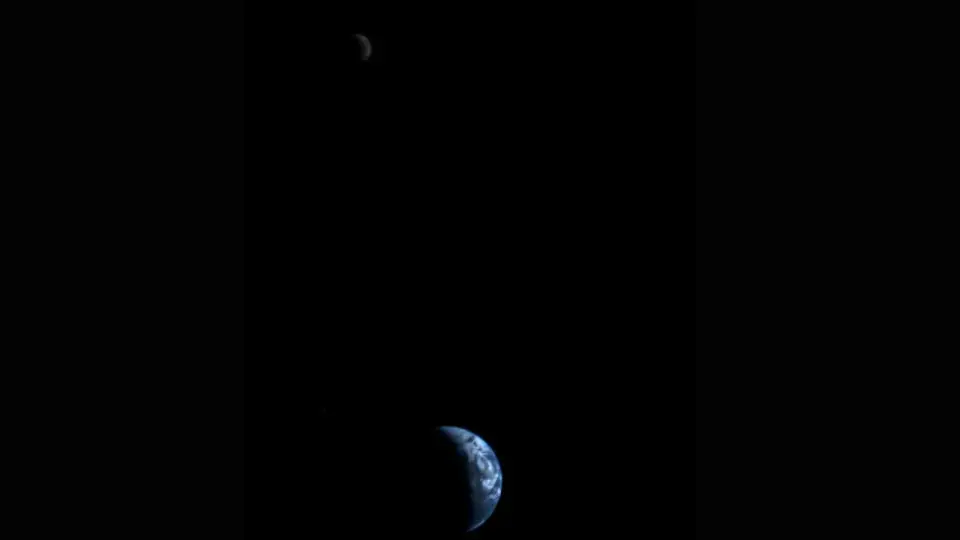 Voyager 1 Captures Earth and Moon in a Single Deep-Space Portrait