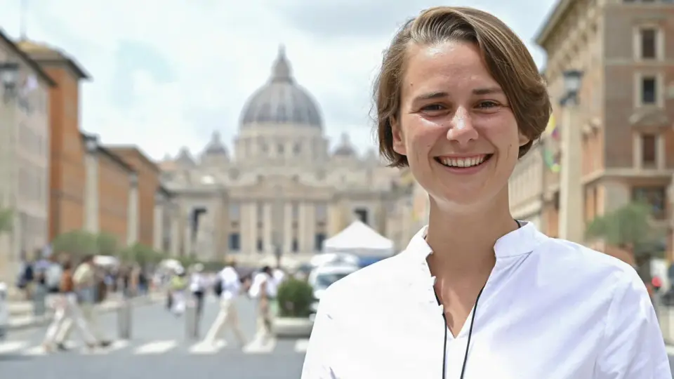 Catholic influencers drive surge in French youth baptisms ahead of Pope Leo XIV visit