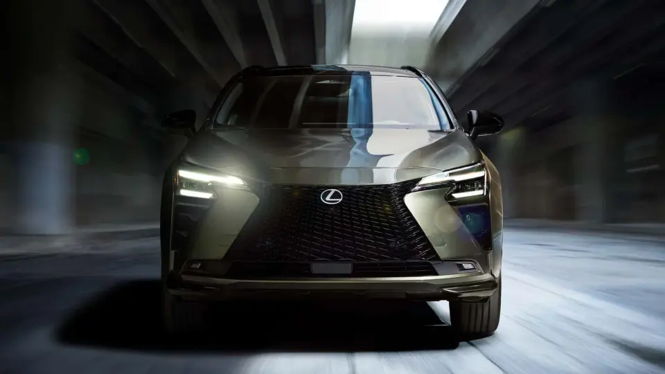 Lexus NX Mid-Cycle Refresh Debuts with Expanded Hybrid Range and Redesigned Cabin