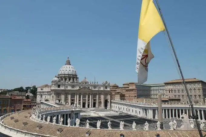 Vatican Maintains Homily as Clergy-Only Role, Rejects Lay Preaching