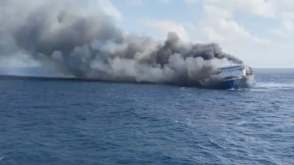 Java ferry fire leaves at least five dead, dozens missing as rescue continues