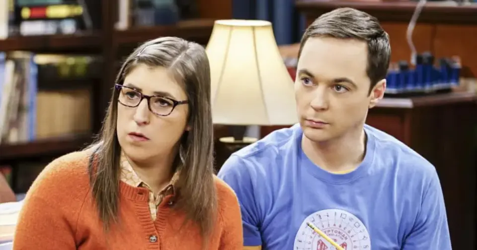 Mayim Bialik Shares Harrowing GLP-1 Side Effects and Body-Image Struggles