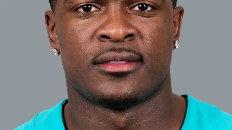 Dolphins' Achane faces potentially season-ending knee injury after Week 3 exit
