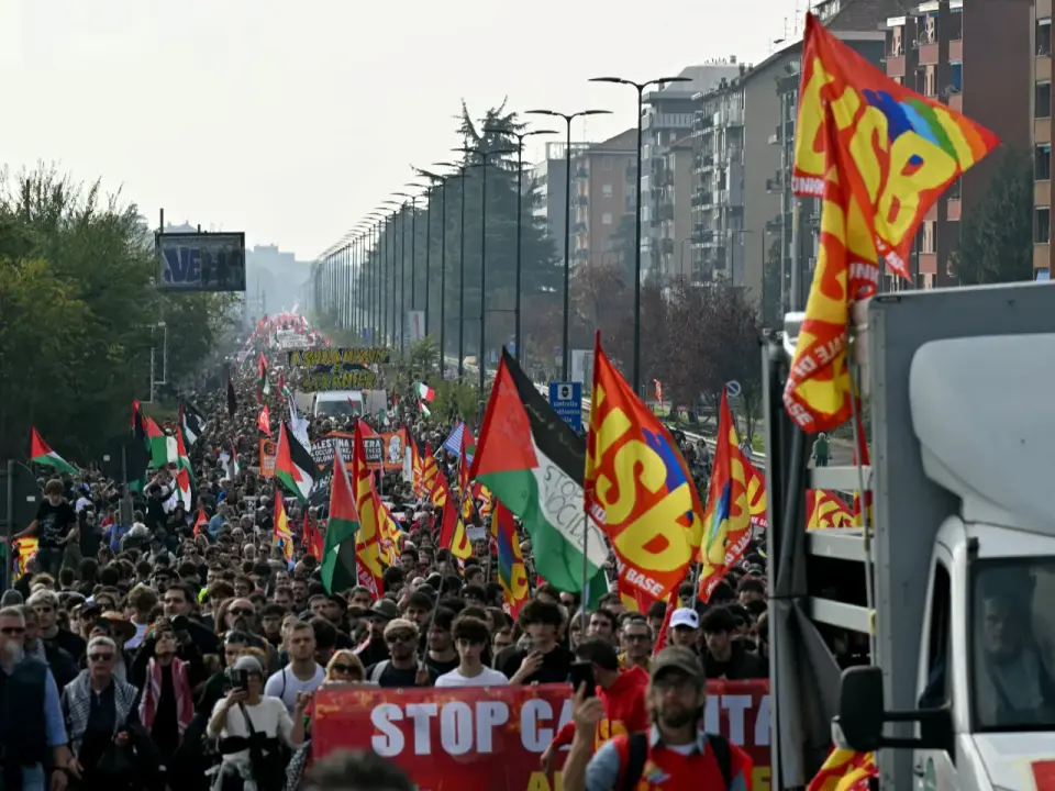 Italy Unions and Students Stage Nationwide Strikes Amid Security Crackdown
