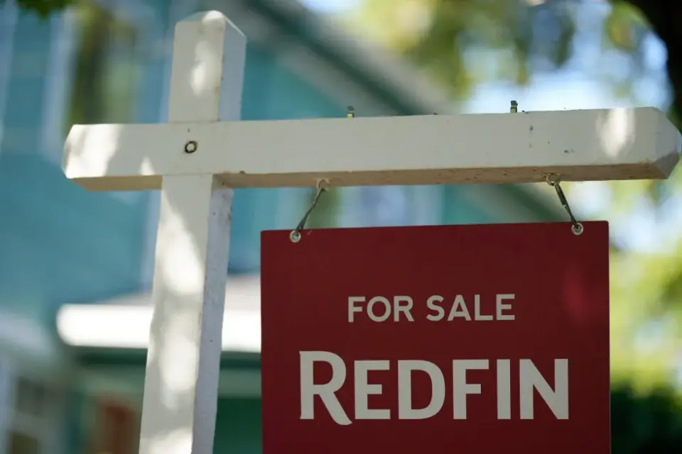 Mortgage rates slip to 6.48% as Freddie Mac reports weekly decline