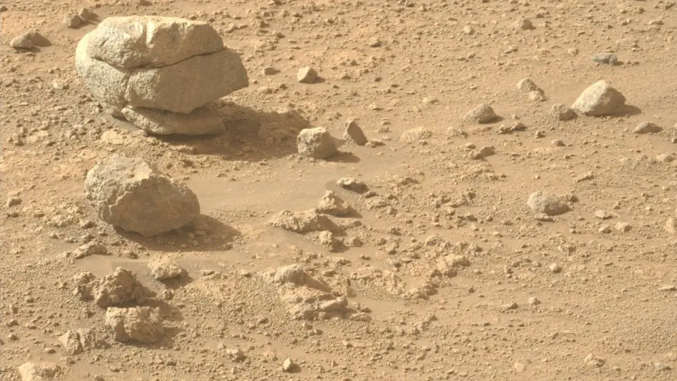 Mars rock stack photographed by Perseverance likely wind-sculpted