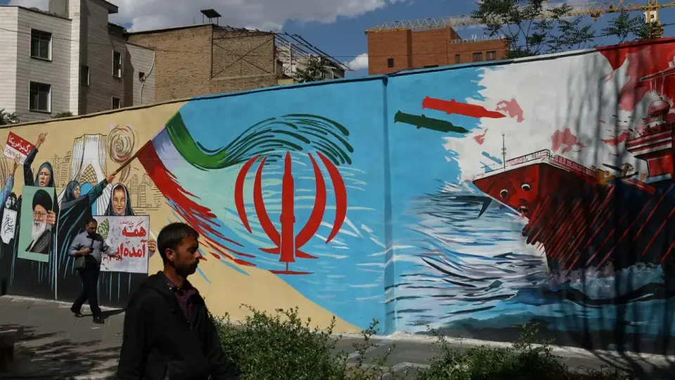 Israel and US defer Iran strikes until after US midterms, prioritizing Gaza operations