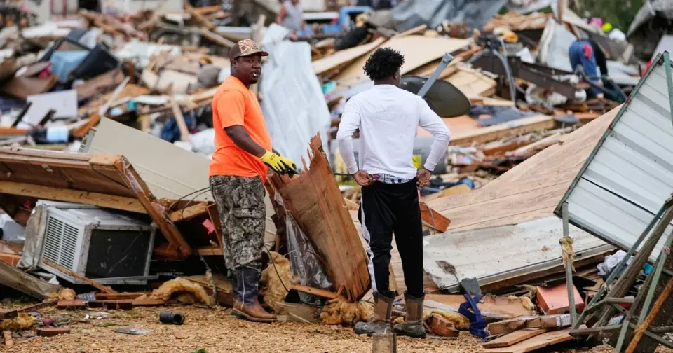 Mississippi Tornado Outbreak Damages 400 Homes, Injures 17