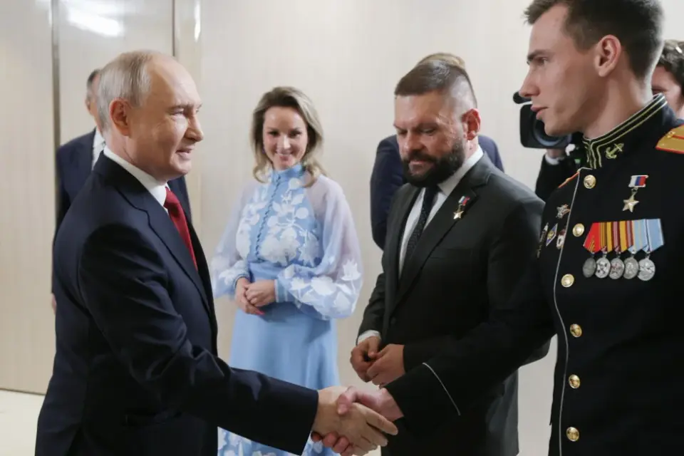 Russia’s Duma elections spotlight veterans, but analysts say it’s a recruitment tool, not a reward