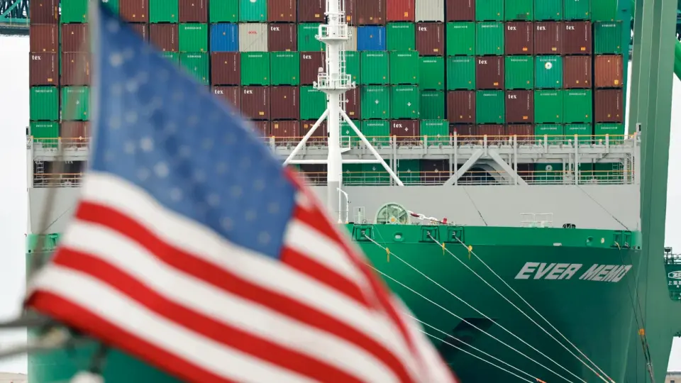 US explores settlement path to refund billions in tariffs after Supreme Court ruling