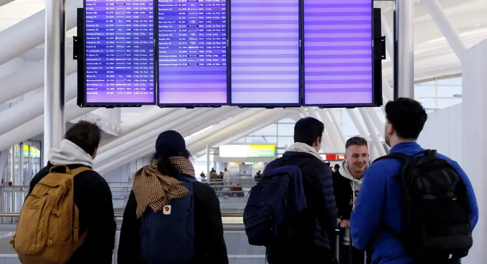 Residual Delays Persist at Northeast Airports After Fiber Cut
