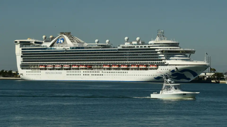 Norovirus sickens 100+ aboard Caribbean Princess en route to Port Canaveral