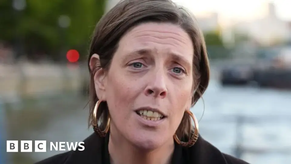 Phillips quits as safeguarding minister, urging bolder action on online safety