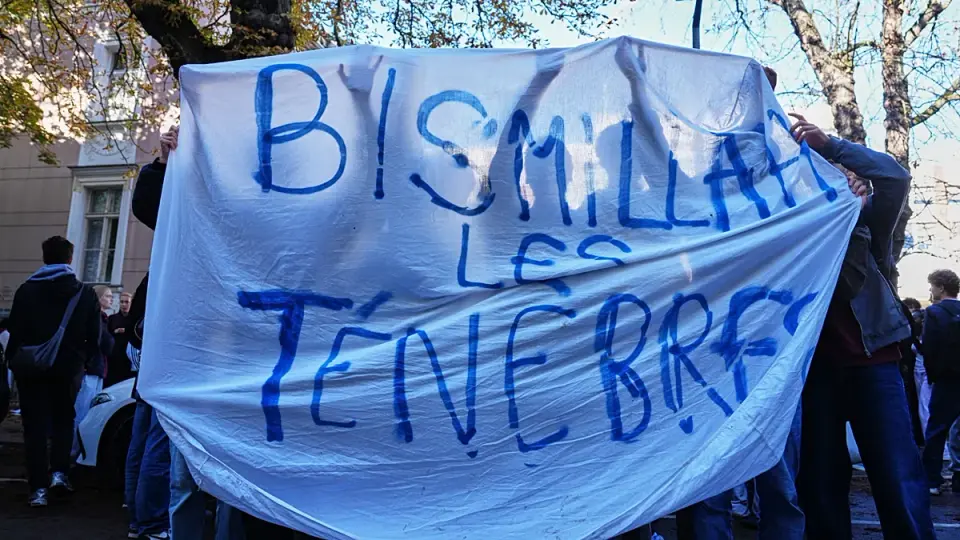 French Student Protests: A Viral Slogan and a Structural Crisis