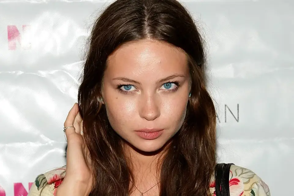 Daveigh Chase’s mother says she was drugged and spiraling in her final years