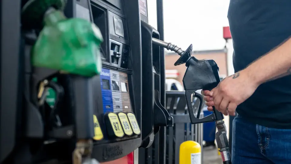 Sticky PCE Inflation Data Fuels Expectations for Further Fed Rate Hikes