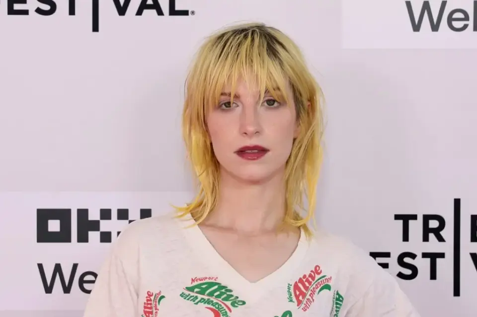 Hayley Williams Escalates Clash with DHS After Vulgar Response to Anti-ICE Concert Remarks