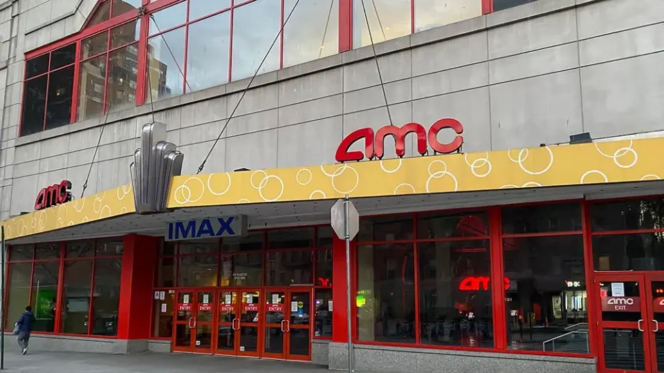 AMC CEO Urges NYU Langone to Compromise as Kips Bay Theater Faces January 3 Closure
