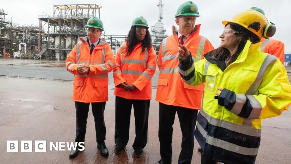 UK Greenlights Jackdaw Gas Field, Sparking Climate and Political Clash