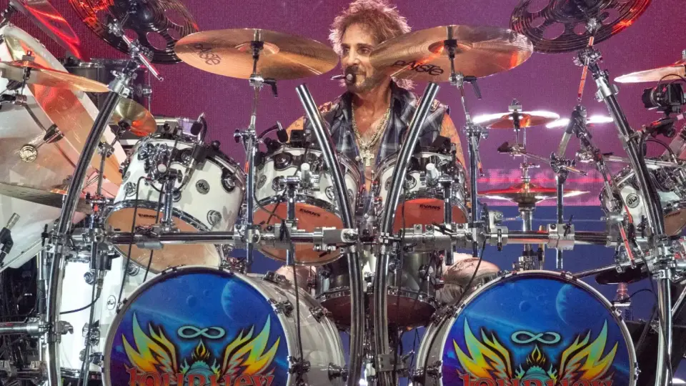 Journey drummer hospitalized mid-show in Tulsa; band completes concert with tech