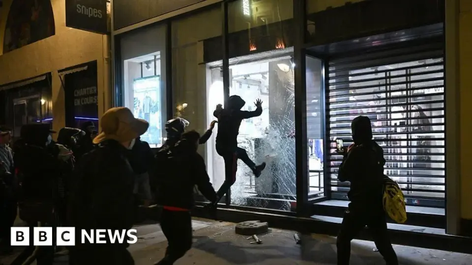 France orders online marketplaces to purge listings of goods looted during riots