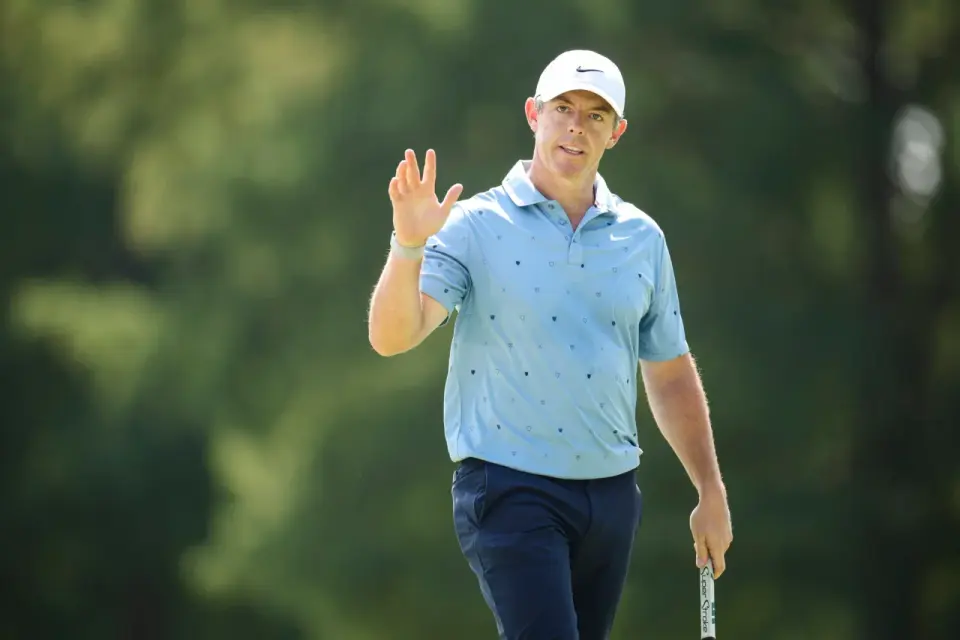 McIlroy’s BMW Championship momentum stalls as Clark takes lead