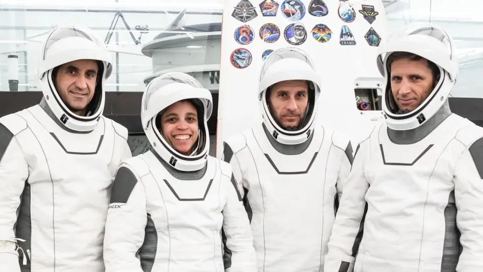 Crew-13 Launch Rescheduled to October 1 After Dragon Leak