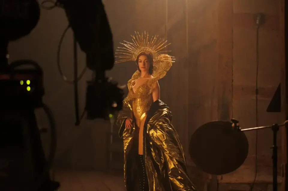 Mother Mary: Two Stars Confront Fame, Faith and Fashion