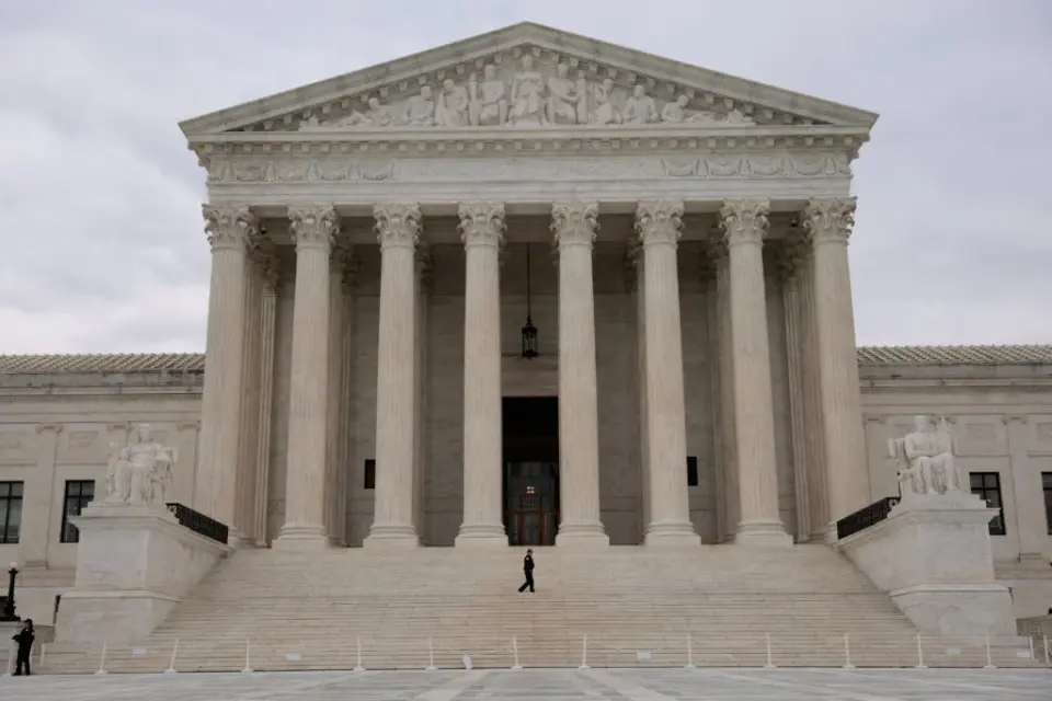 Supreme Court Keeps Line 5 Battle in Michigan’s State Court