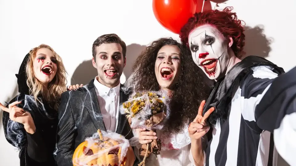 2026 Halloween Trends: K-Pop Demon Hunters, Horror Icons, and Nostalgia Dominate Costume Choices