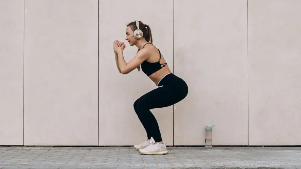 Three Weekly Wall Squats Cut Systolic Blood Pressure by Nearly 14 Points