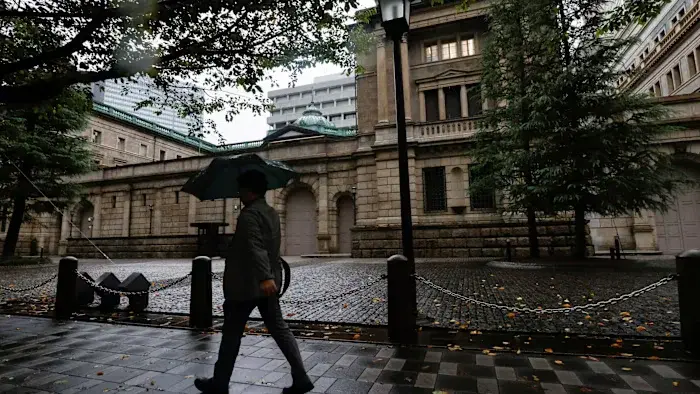 BoJ tightens policy to 31-year high as yen weakens