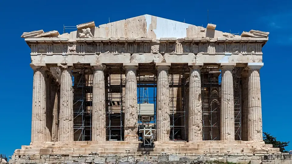Parthenon West Pediment Shines Again After 220 Years