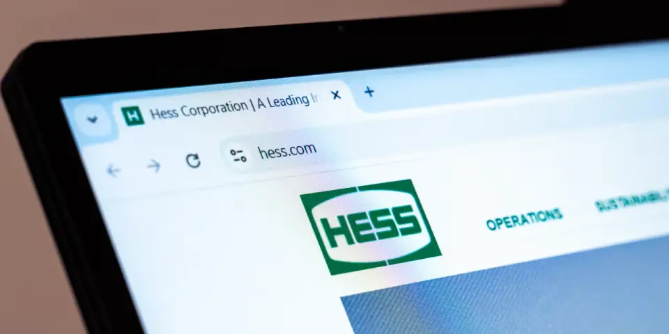 Chevron Divestment and Fee Cuts Trigger Worst Hess Midstream Drop in Six Years