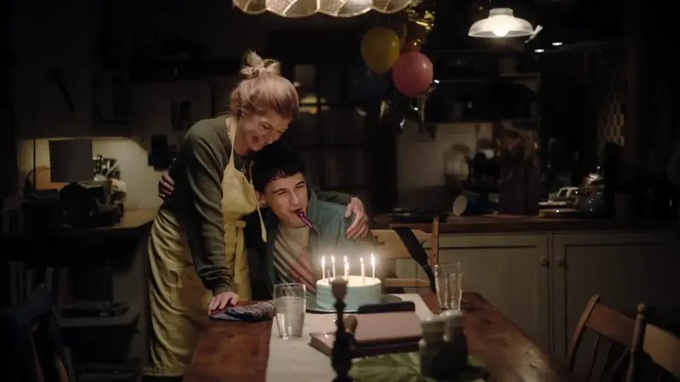 Hulu's 'Phony' Blends Teen Comedy with Imposter Thriller