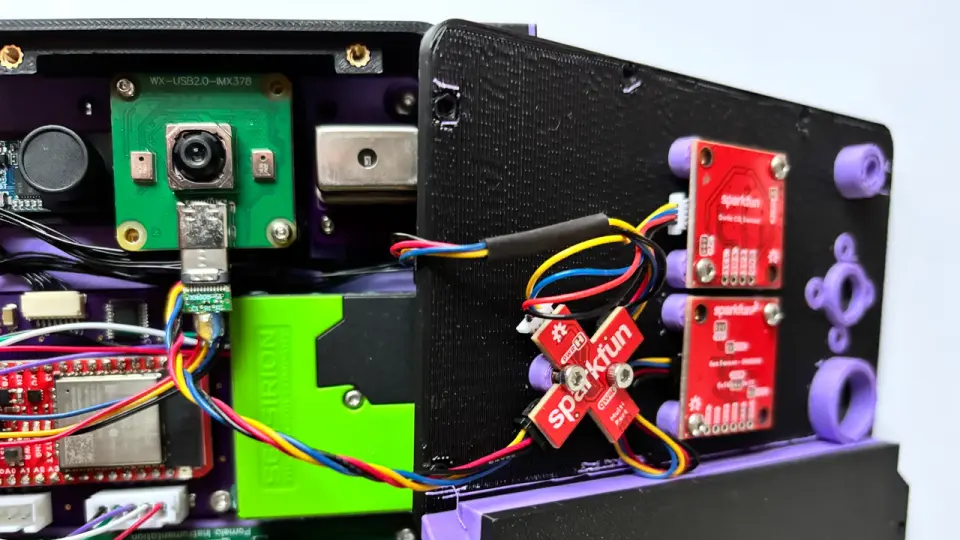 Maker Builds Real-World 'Tricorder' with Spectrometer and Thermal Camera