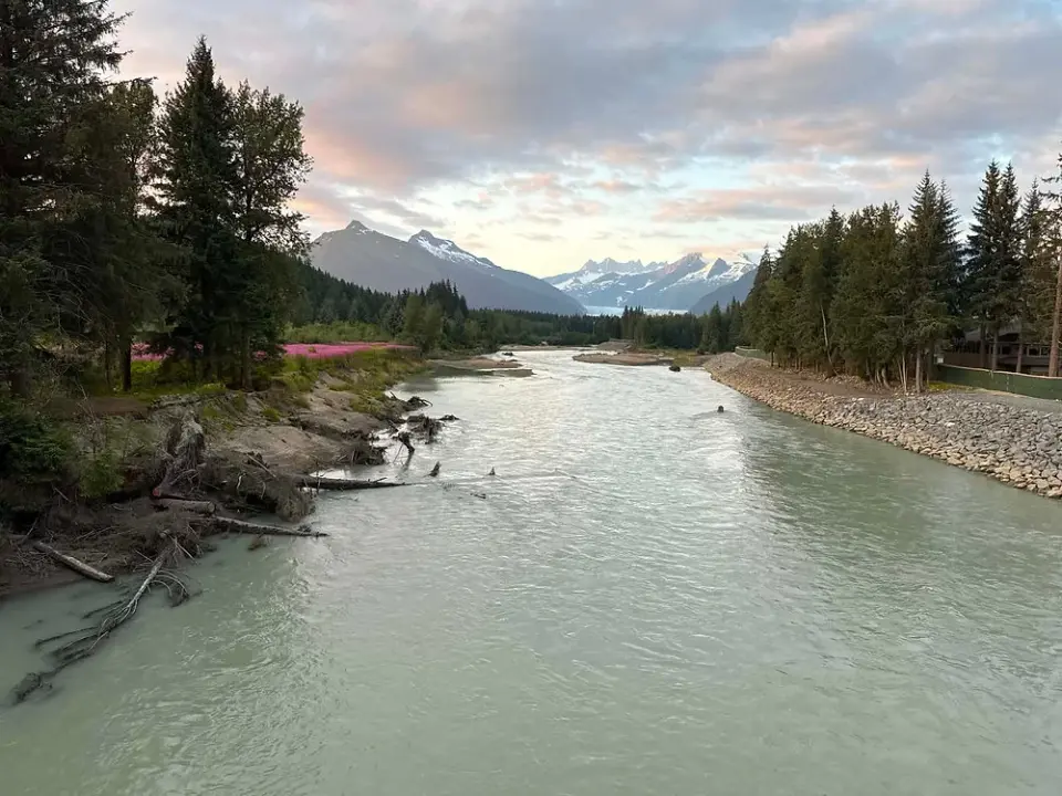 Juneau braces for river crest as evac zones tighten and closures roll out