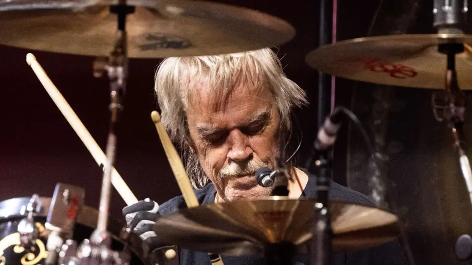 ZZ Top drummer Frank Beard dies at 77, ending the Texas rock backbeat
