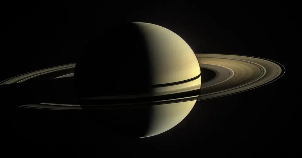 Saturn Reaches Peak Brightness This Weekend as Rings Return to View