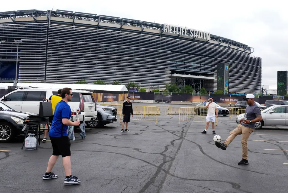 MetLife World Cup rail fare shocks fans with $150 round-trip