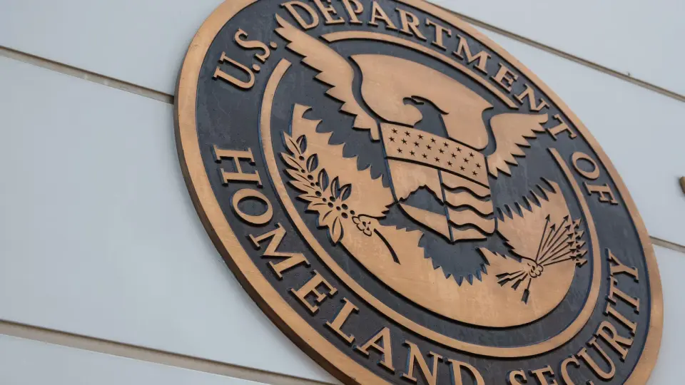 US Blocks 43 Chinese Firms in Record Forced-Labor Crackdown