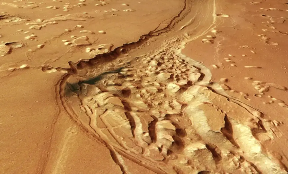 ESA Image Reveals Volcanic Ash Lining an Ancient Martian Waterway