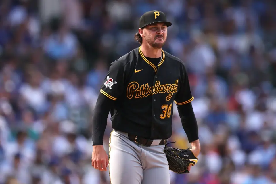Skenes Blames WBC Disruption for Velocity Drop and Pirates' Playoff Miss