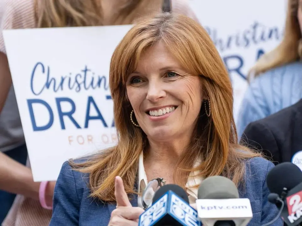 Oregon Governor’s Race Narrowly Shifts Toward Drazan in New Poll