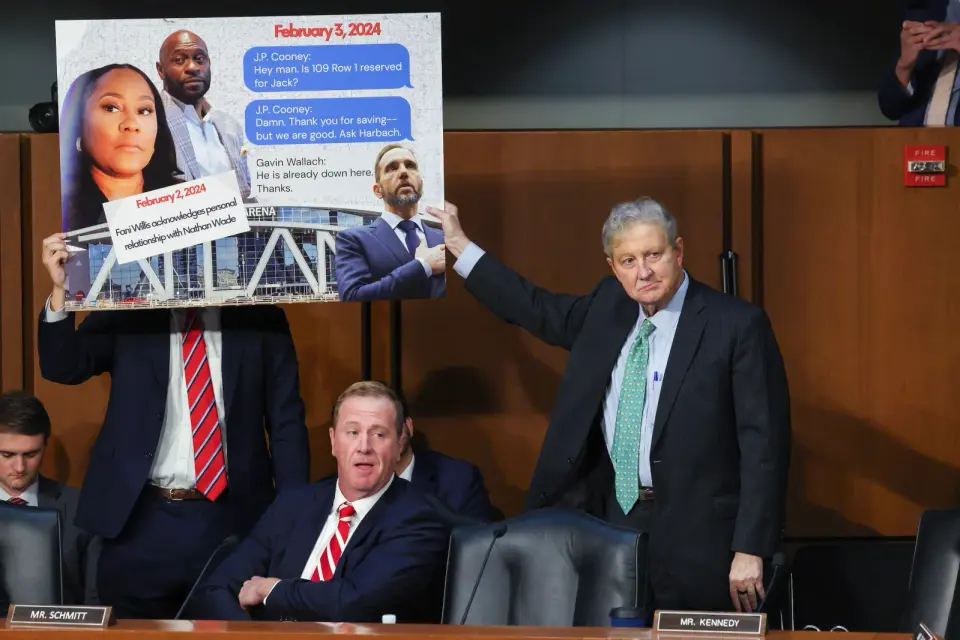 Schmitt’s ‘Conspiracy’ Collapses: He Mistook a Caitlin Clark Game for an NBA Match