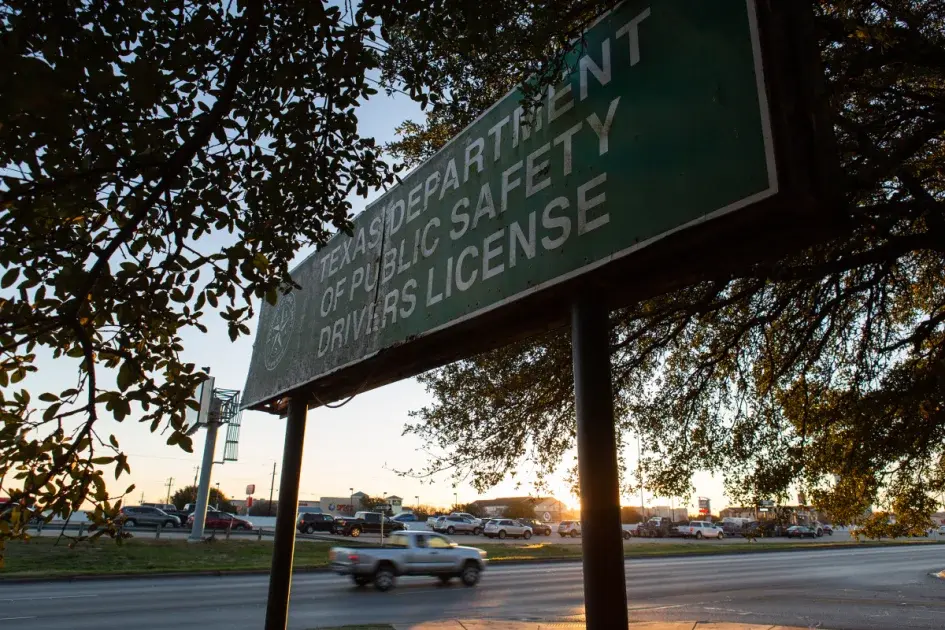 Texas DPS Error Leaves 100,000+ Voter Records Unprocessed Ahead of Nov. 3 Election