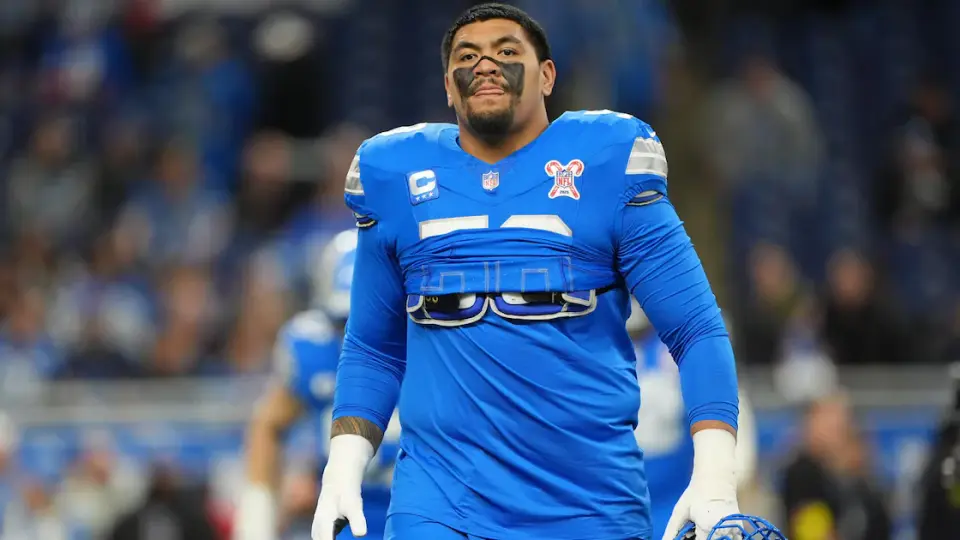 Sewell Edges Carter, Bowers as NFL's Best Under-25 Player, Insider Poll Finds
