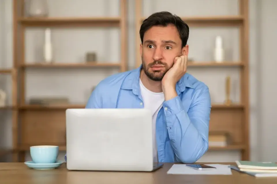 Experts Warn of 'Gradual Disempowerment' as AI Erodes Human Skills and Agency