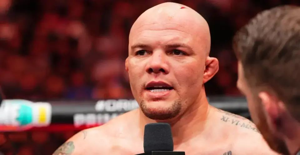 Former UFC Fighter Anthony Smith Faces Three Felony Charges in Nebraska Domestic Incident