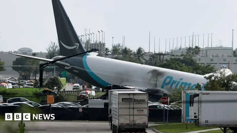 NTSB Recovers Black Boxes as Investigation Probes Amazon-21 Air Crash in Miami